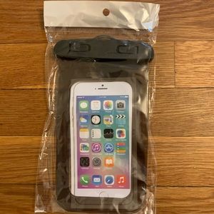 Set of 2! Universal waterproof cell phone cover.